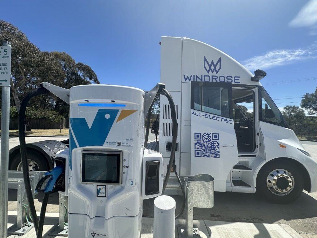 Windrose class 8 electric car